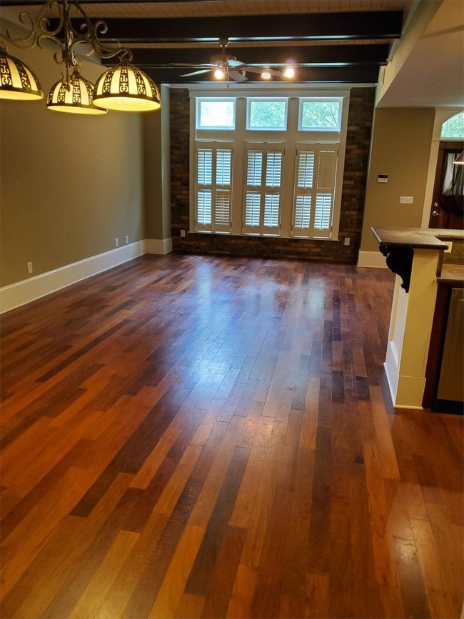 Building Photo - 1834 Gordon Manor NE