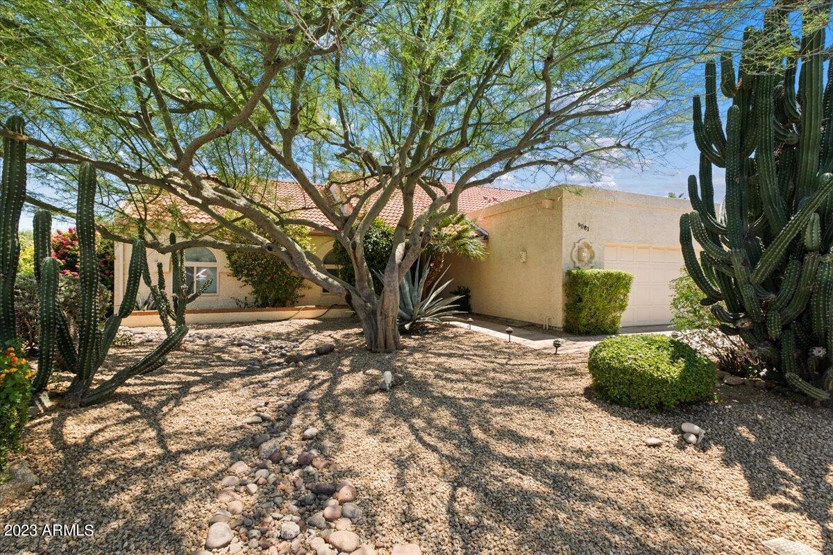 Foto principal - 9081 E Sahuaro Dr