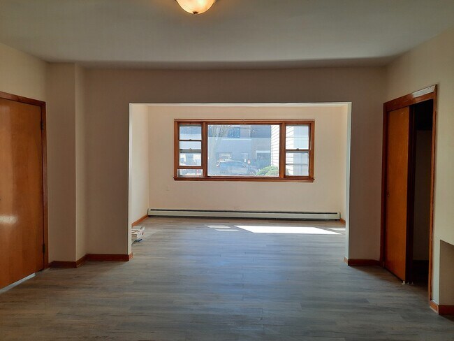 Living room area - 168 Saint Pauls Ave