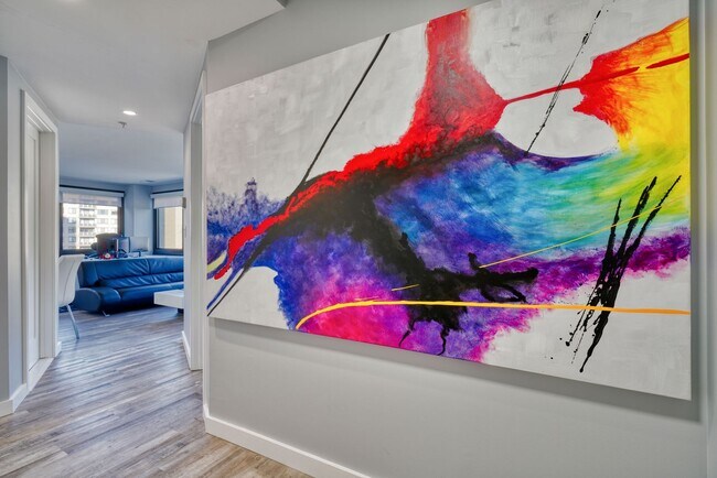Building Photo - Sleek and Modern One Bedroom Condo for Ren...