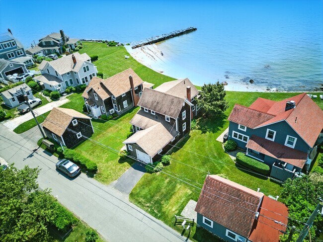 Foto del edificio - 226 Old Kelsey Point Rd