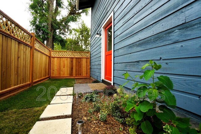 Foto del edificio - 1615 N 7th St