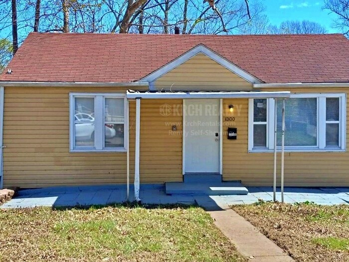 Charming 2 bedroom, 1 bathroom home! House for Rent in Jennings, MO