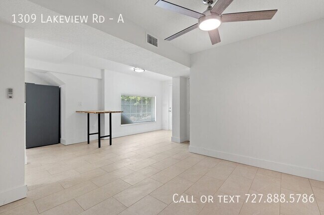 Foto del edificio - 1309 Lakeview Rd