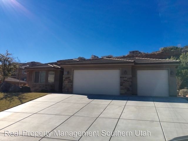 Primary Photo - 99 N Arroyo Dr