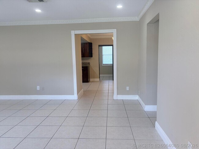Building Photo - 7302 Westwood Dr