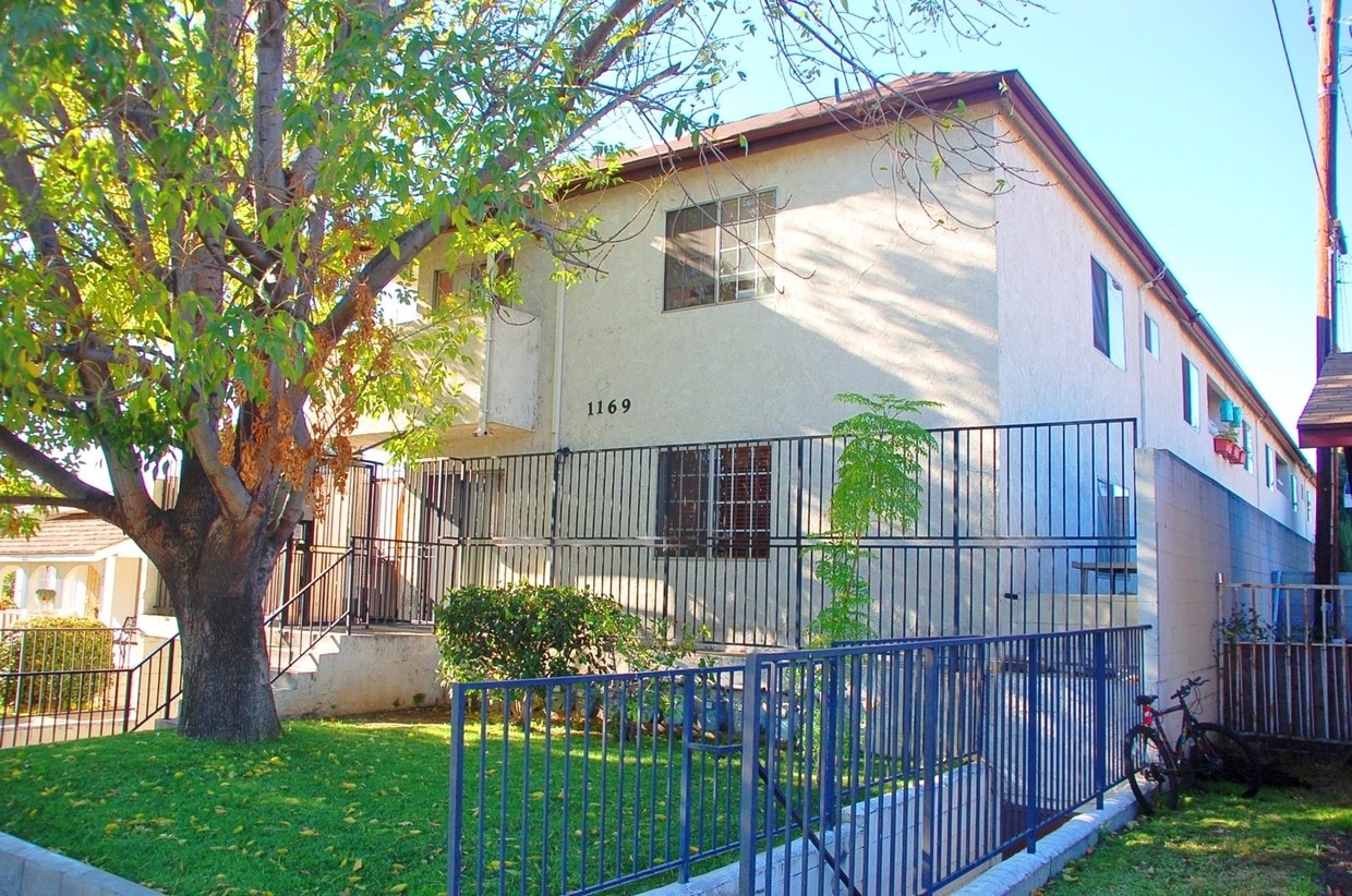 1169 Raymond Ave, Glendale, CA 91201 Apartments in Glendale, CA