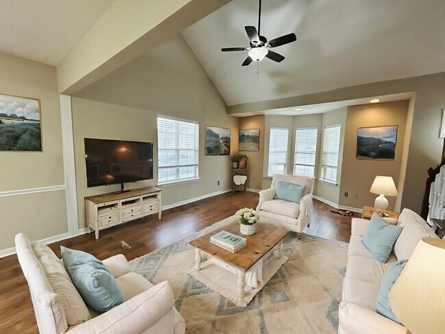 Foto del edificio - 5 Clayton Ln