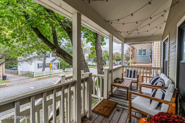 Foto del edificio - 34 Phoenix Ave