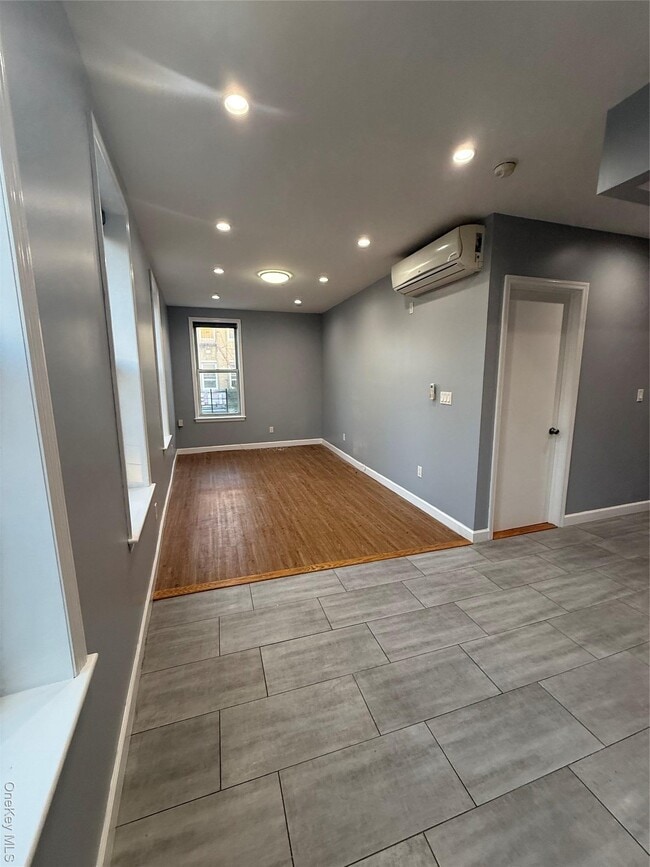 Building Photo - 66-76 Fresh Pond Rd