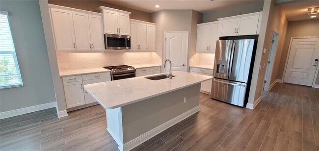 Foto del edificio - 2626 Light Sky Ln