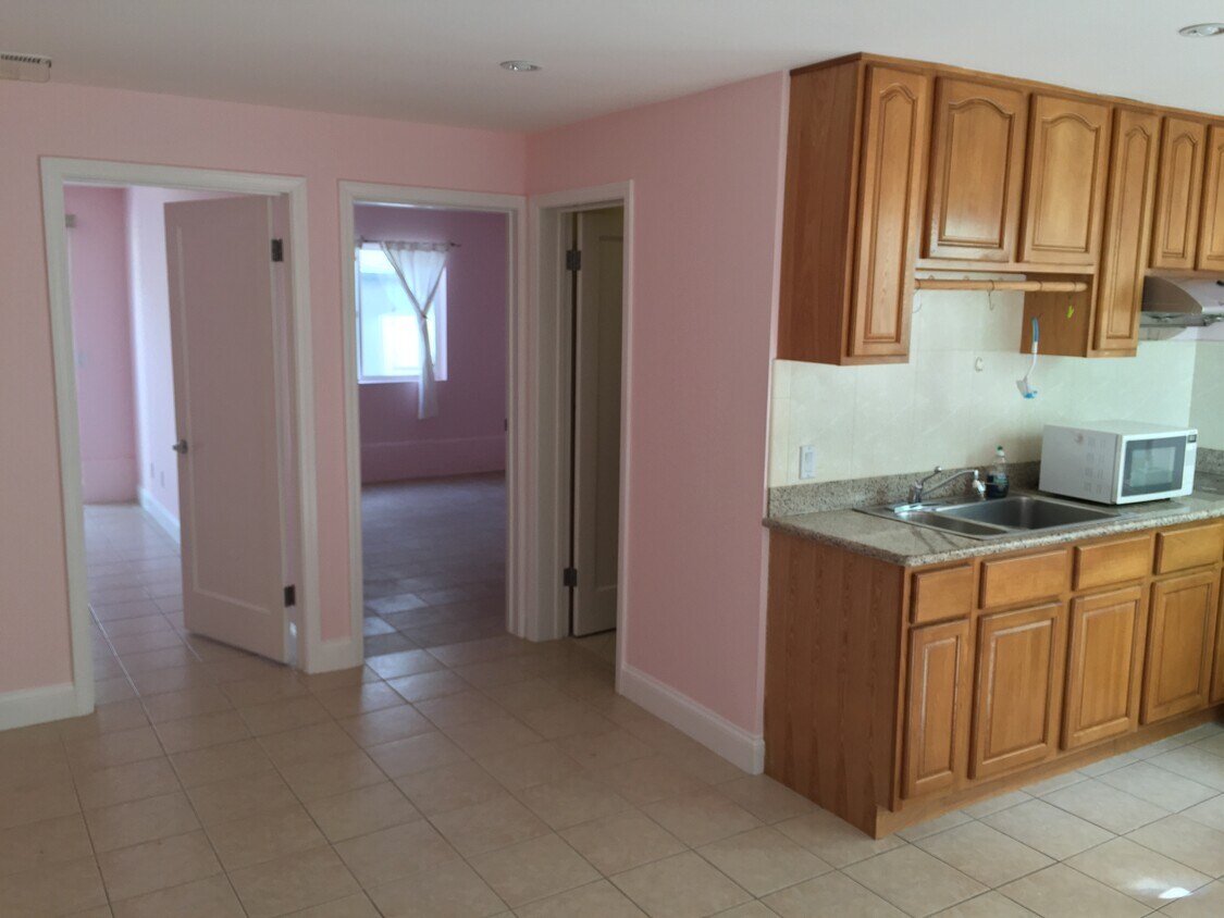 Main living area - 2530 46th Avenue