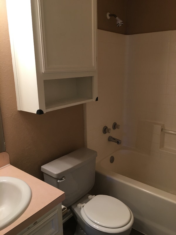 Foto del edificio - 802 Industrial Ave