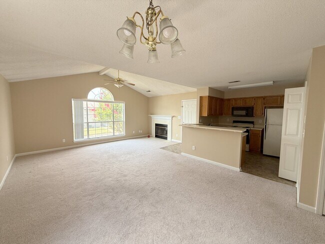 Building Photo - 262 Waters Edge Ln