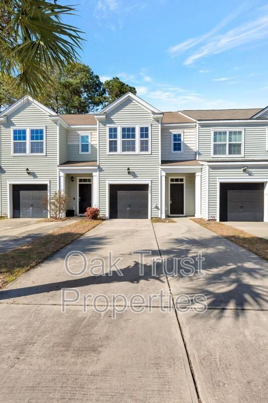 Building Photo - 2509 Stadium Dr