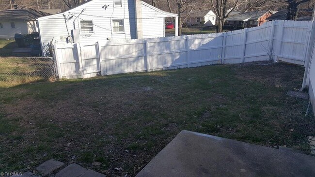 Building Photo - 1504 Talley St