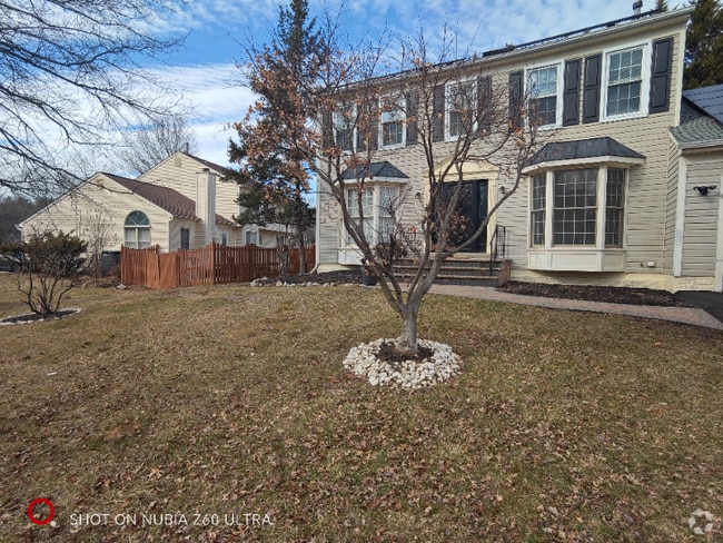 Building Photo - 14502 Clover Hill Terrace