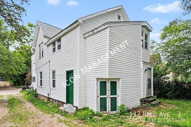 Foto del edificio - 132 Reed St
