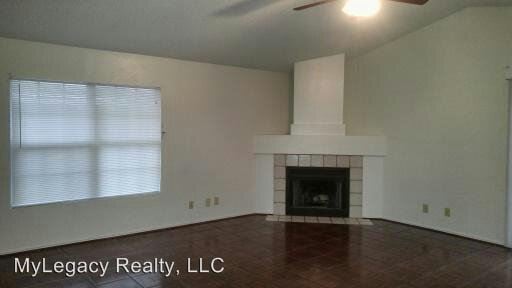 Primary Photo - 7238 Elm Trail Dr