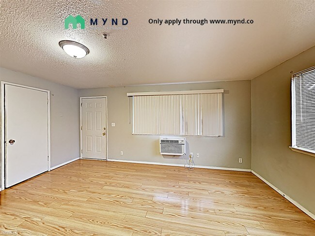 Building Photo - 1 br, 1 bath  - 406 S 60th Ave Apt 7 Apt 7