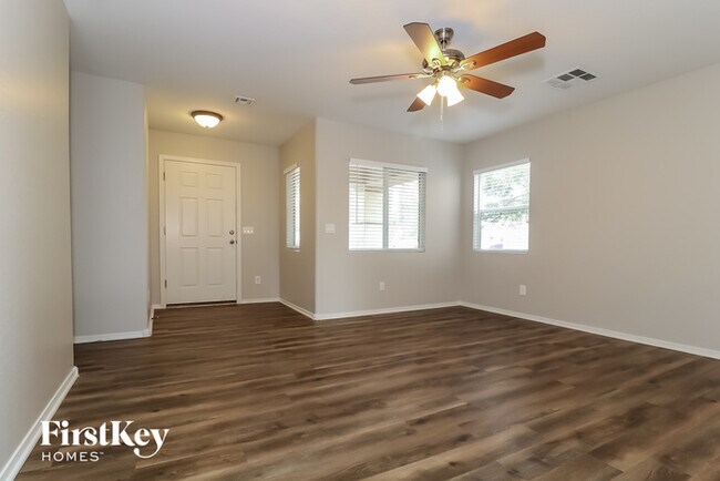 Foto del edificio - 22827 W Cocopah St