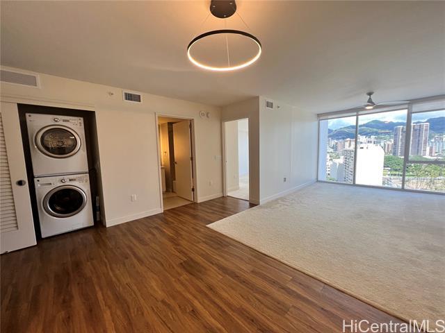 Foto del edificio - 888 Kapiolani Blvd