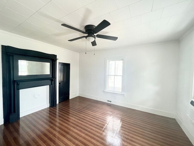 Foto del edificio - 741 Riverside Ave