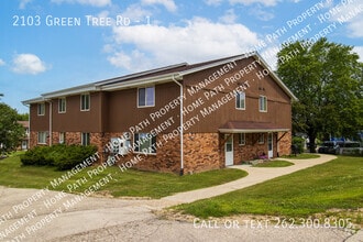 Building Photo - 2103 Green Tree Rd