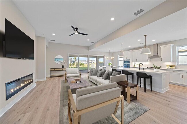 Foto del edificio - 8387 Windbound Ct