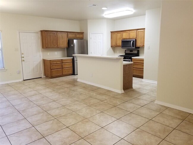 Foto del edificio - 2928 Thrushwood Dr