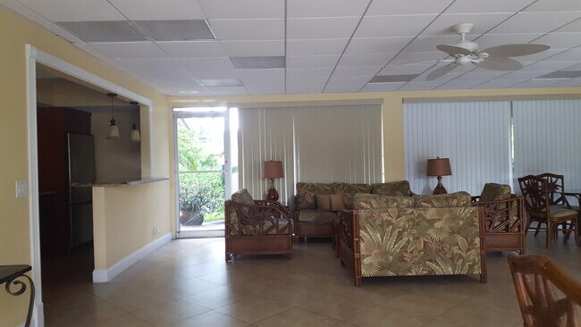 Building Photo - 1111 S Ocean Blvd