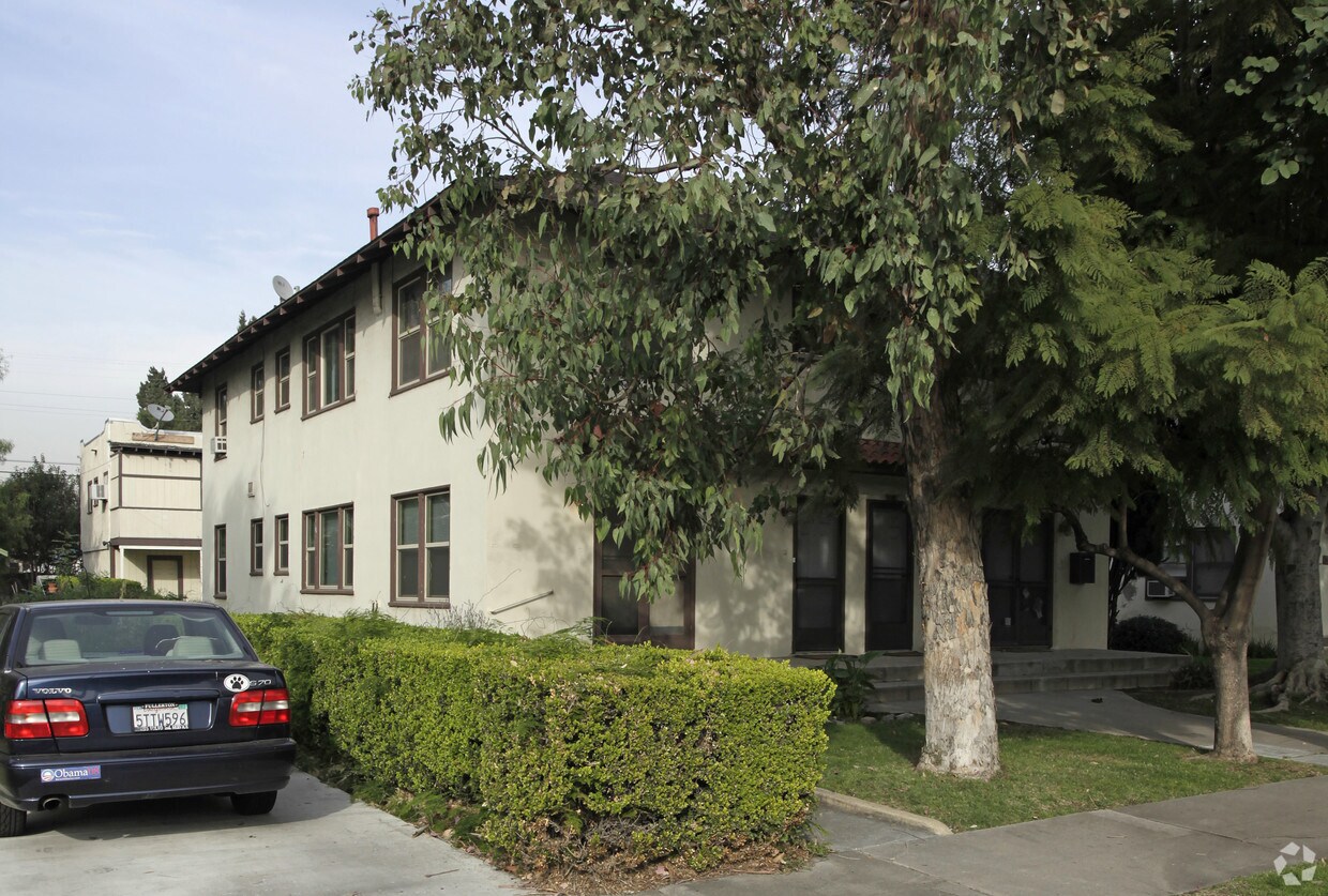 Building Photo - 237-239 W Wilshire Ave