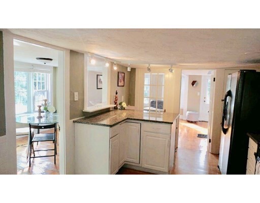 Foto principal - 12 Maple Ave