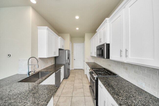 Foto del edificio - 1715 Ryon Falls Dr