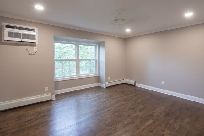 Interior Photo - Westwood Manor Apartments