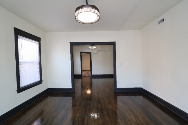 Building Photo - 673 Delaware St