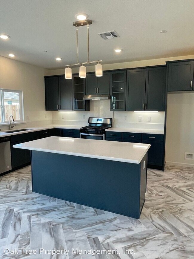 Foto del edificio - 3 br, 2 bath House - 7184 E. Normal Avenue