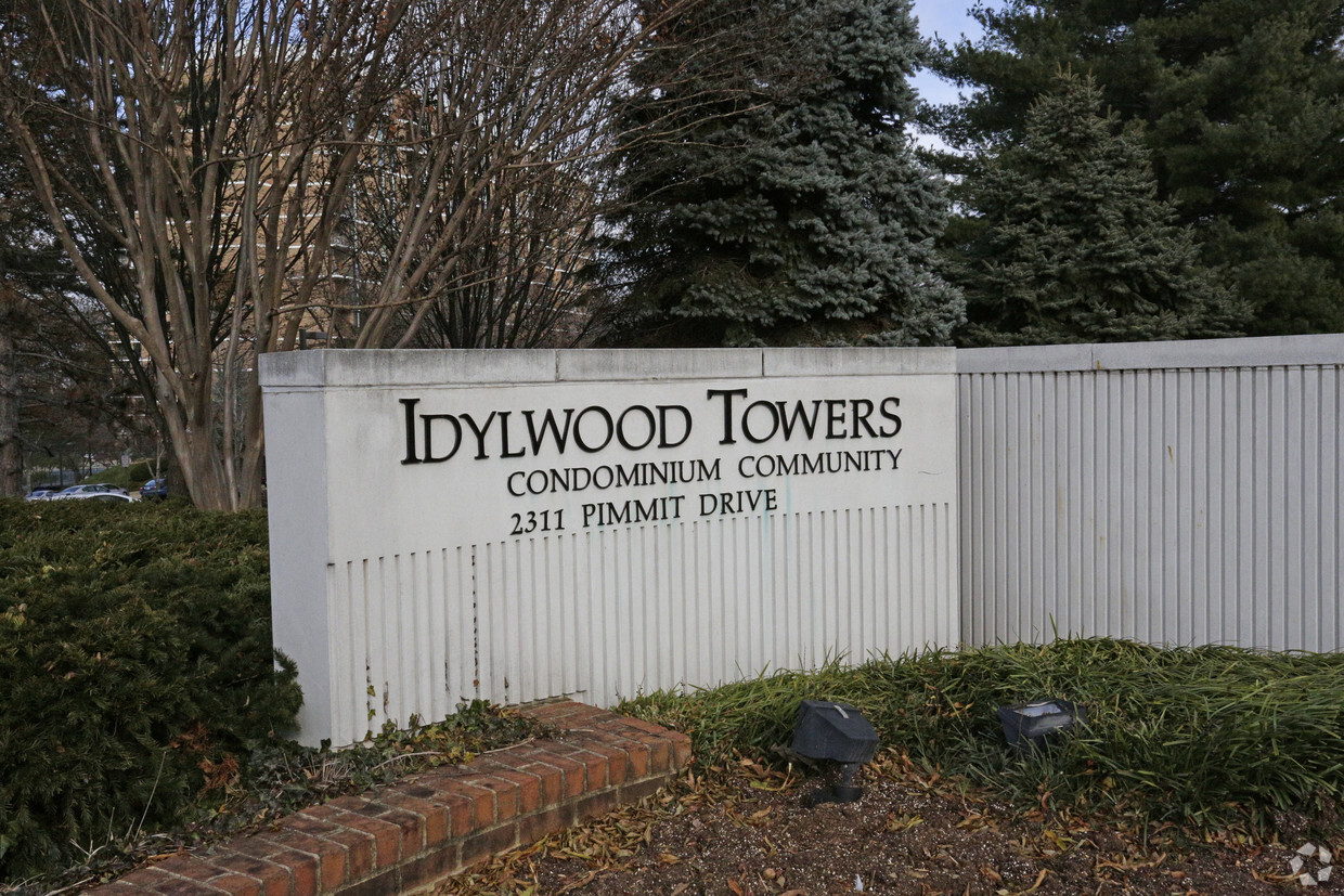 Foto del edificio - Idylwood Towers