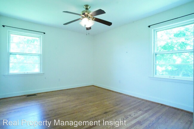 Building Photo - 3 br, 1 bath House - 1101 Old Mill Road