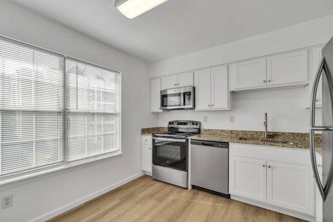 Foto del edificio - Amhurst III Apartments