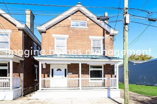 Building Photo - Pet-Friendly Home in Covington with Off-St...