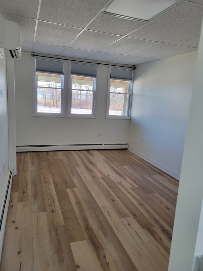 Building Photo - 2142 Rte 9