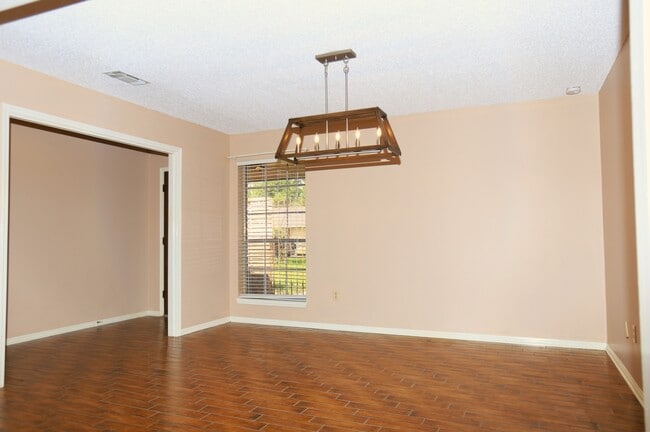 Foto del edificio - 110 Pine St