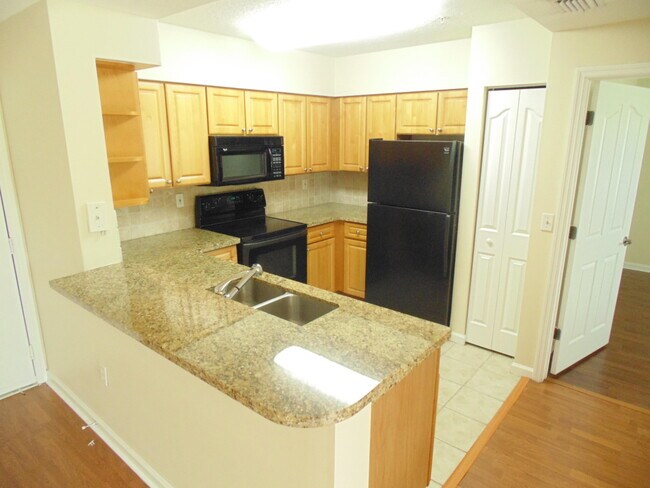 Foto del edificio - 2050 Alta Meadows Ln