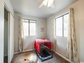 Building Photo - 161 Claybourne Ave S