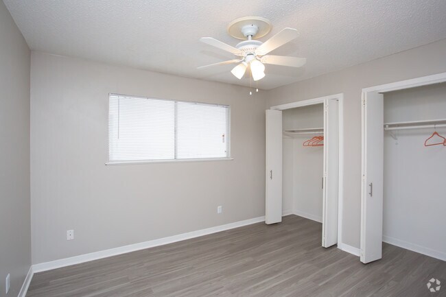 2HAB, 1BA 850 ft² - North 40