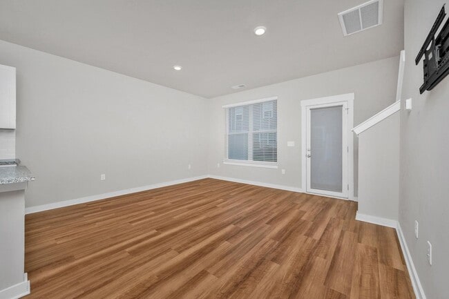 Foto del edificio - 4228 Gandalf Ln