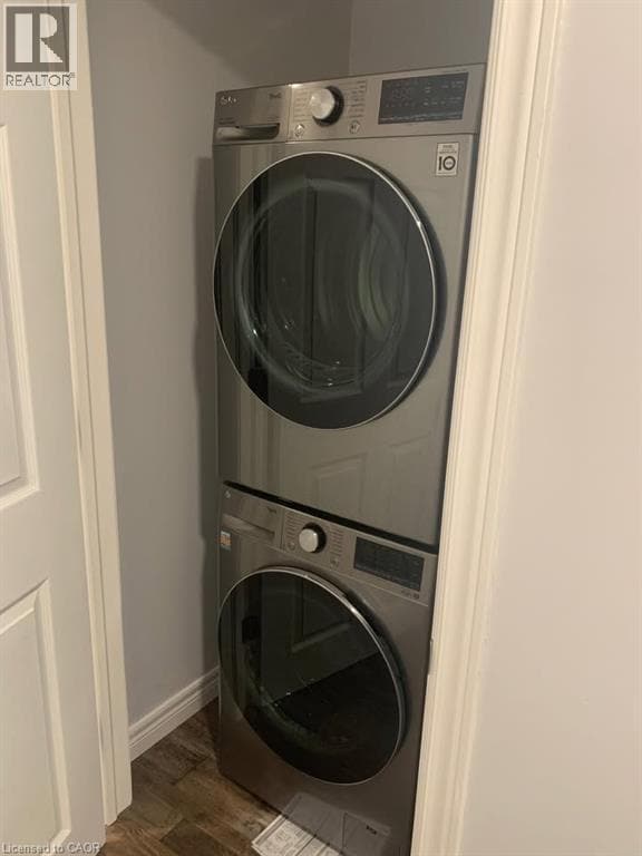 Building Photo - 17 Mayflower Ave