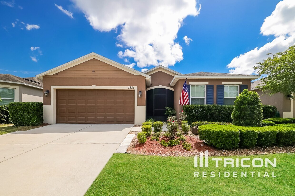 Foto principal - 1421 Wallace Manor Pass Winter Haven FL