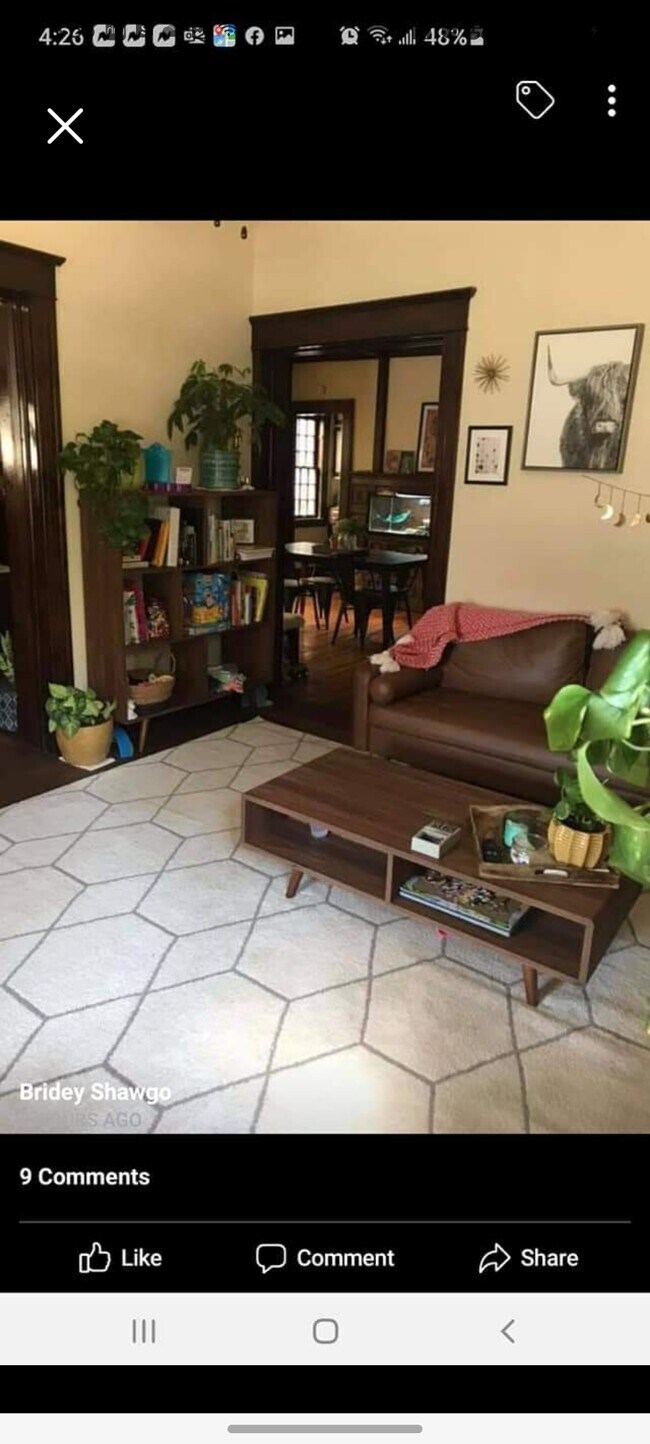 Sala de estar - 1256 Elk St
